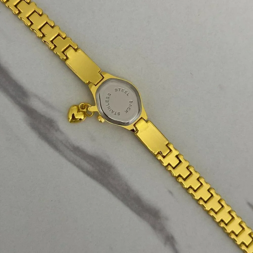SKU:0031 vintage vibe gold white mini watch with heart + in a gift box‎